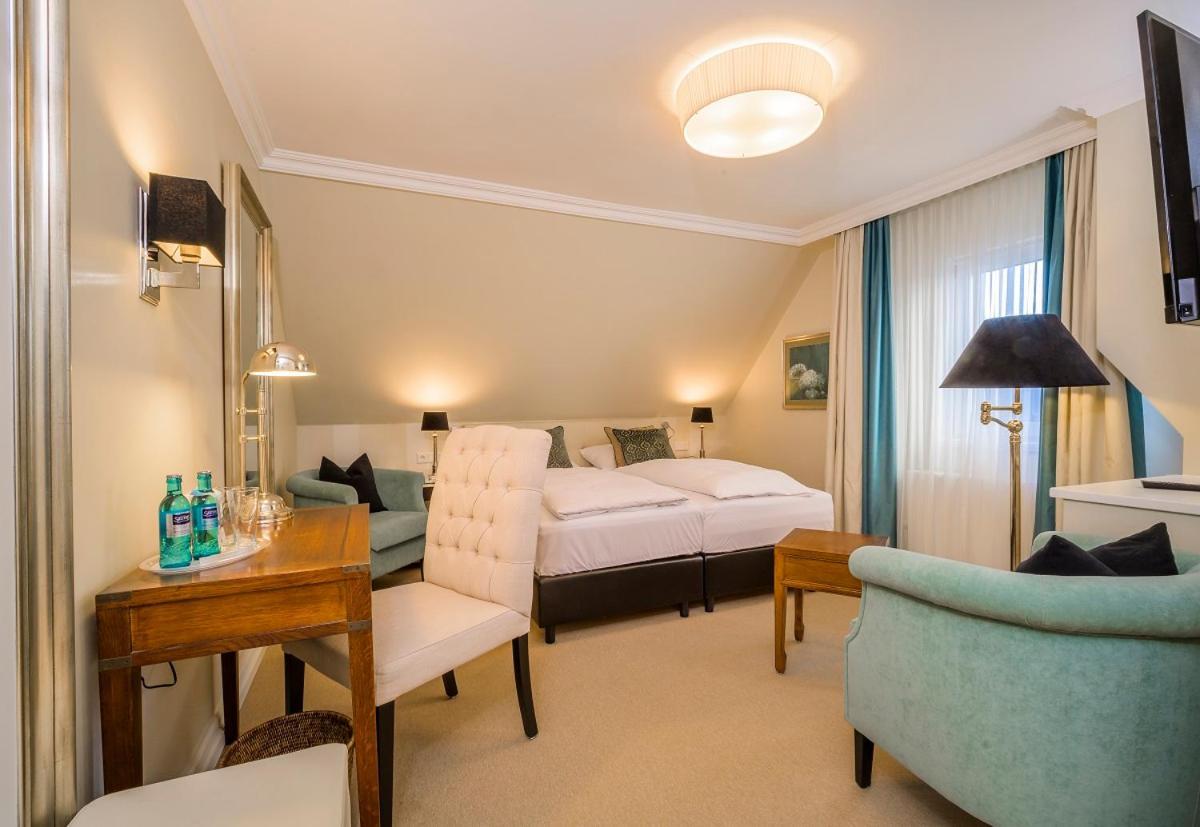 Landhotel Donner Meschede Ngoại thất bức ảnh